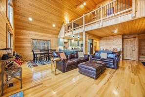 Smart TV, fireplace, DVD player, books