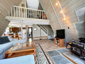 TV, fireplace, DVD player, offices