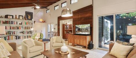 Smart TV, video games, DVD player, books