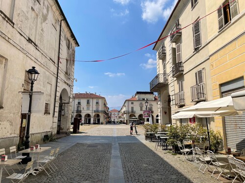 Casa Tina, a stone's throw from history