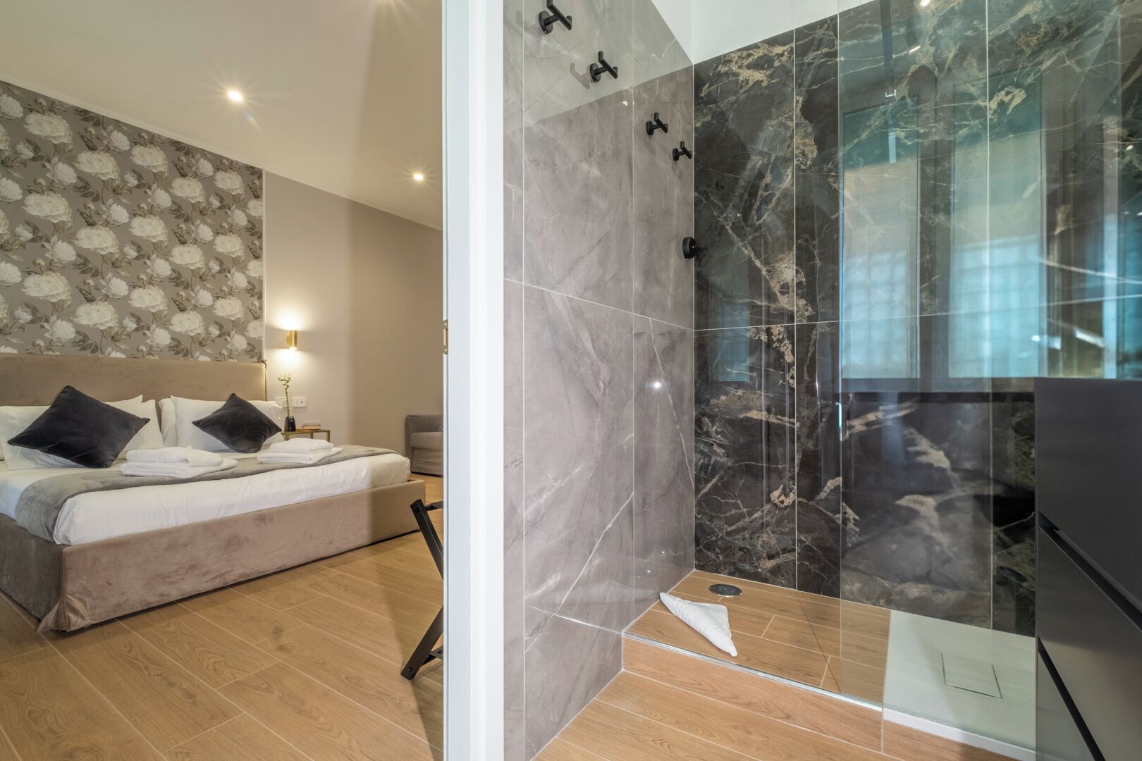 3 Schlafzimmer, Bügeleisen/Bügelbrett, WLAN, Bettwäsche