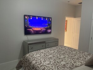 1 Schlafzimmer, Bügeleisen/Bügelbrett, kostenloses WLAN