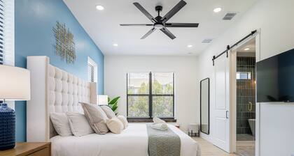 Beautiful Elegant New Tampa Luxury Home