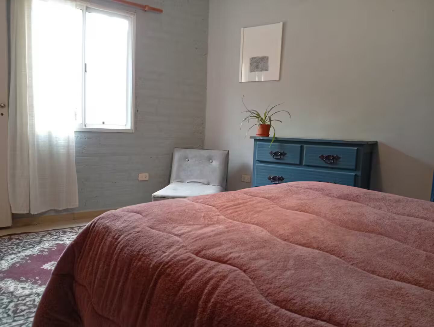 Accès Internet, draps fournis