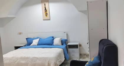 Charming 1-bedroom apartment in Tema with AC