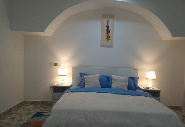 1 bedroom, iron/ironing board, WiFi, bed sheets