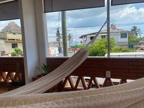 Property grounds - Apartment a few blocks from the beach, (7 people) with outdoor hammocks! (Bucerías)