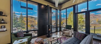 Crested Butte Mountain | Hot Tub, BBQ Area & Views