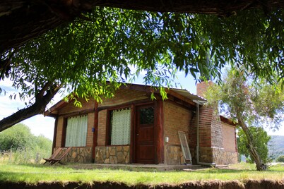 Casa rural de relax a orillas del arroyo