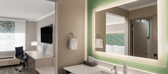 Wingate By Wyndham Jackson