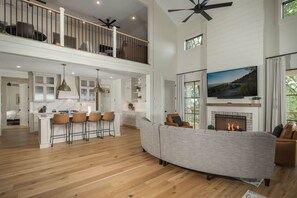 TV connectée, cheminée