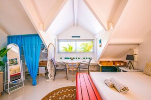 2 bedrooms, iron/ironing board, travel crib, free WiFi