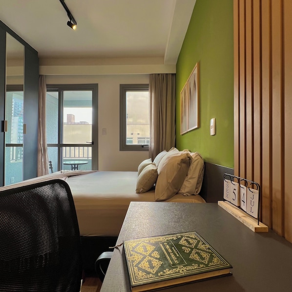 1 bedroom, iron/ironing board, WiFi, bed sheets