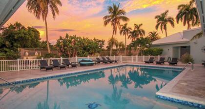 STUNNING 7-bedroom house with separate guest house, pool and tennis courts.