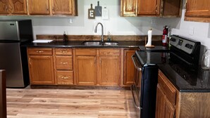 Unclassified image, 5 of 16, button - 3-bedrooms, 2 bathrooms upstairs cabin in charming French Lick with AC (French Lick)