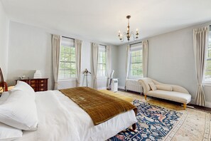 3 habitaciones, internet y ropa de cama 
