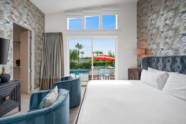 4 bedrooms, iron/ironing board, travel cot, WiFi