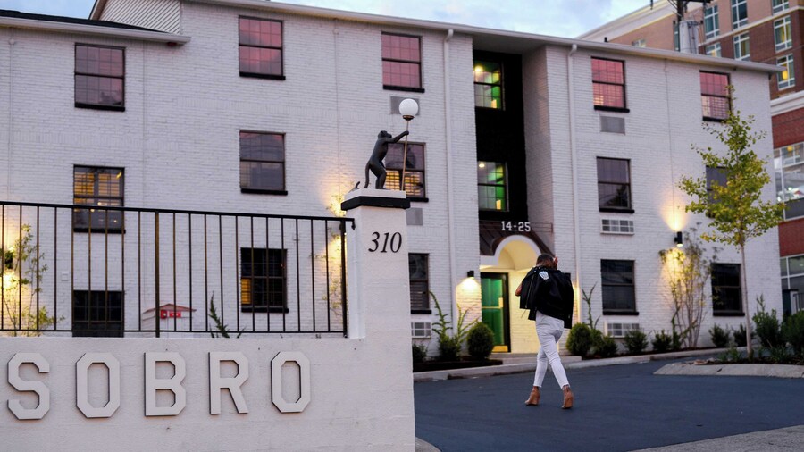 Sleeps 24 Group-friendly Sobro Stay Near Music & Downtown by Avantstay