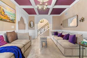 Smart TV, music library, stereo