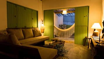 Basic Chalet | Interior