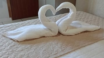 6 quartos, Wi-Fi, roupa de cama