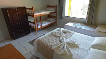 6 quartos, Wi-Fi, roupa de cama