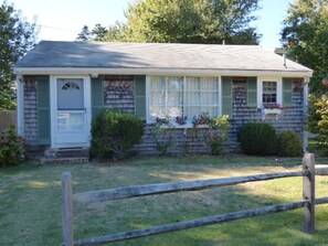 Exterior - Willows Cottage West (DENNIS PORT)
