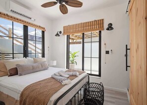 6 bedrooms, iron/ironing board, WiFi, bed sheets