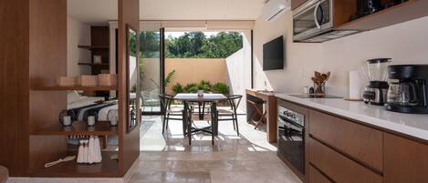 Deluxe Mini Suite Estudio