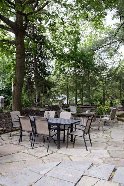 Downtown State College! Carriage House at Woodruff Highlands House