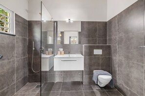 Bathroom - All Seasons by Boutique Bonaire Unique Resorts (Kralendijk)