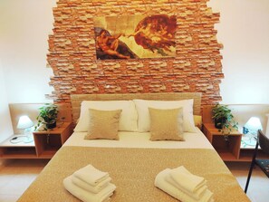 1 bedroom, iron/ironing board, bed sheets