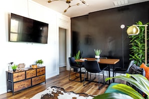 Casa familiar, para no fumadores, se aceptan mascotas | Comedor