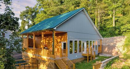 Cabin w/ Hot Tub, Game Room & Scenic Smoky Mountain Views Perfect by Avantstay