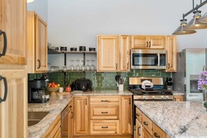 บ้านพัก (3 Bedrooms) | ภายใน