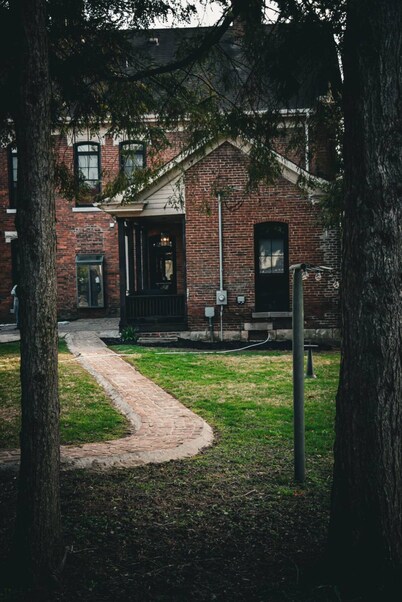 The Lanning House: 3-bedroom house in fabulous downtown Salem with AC