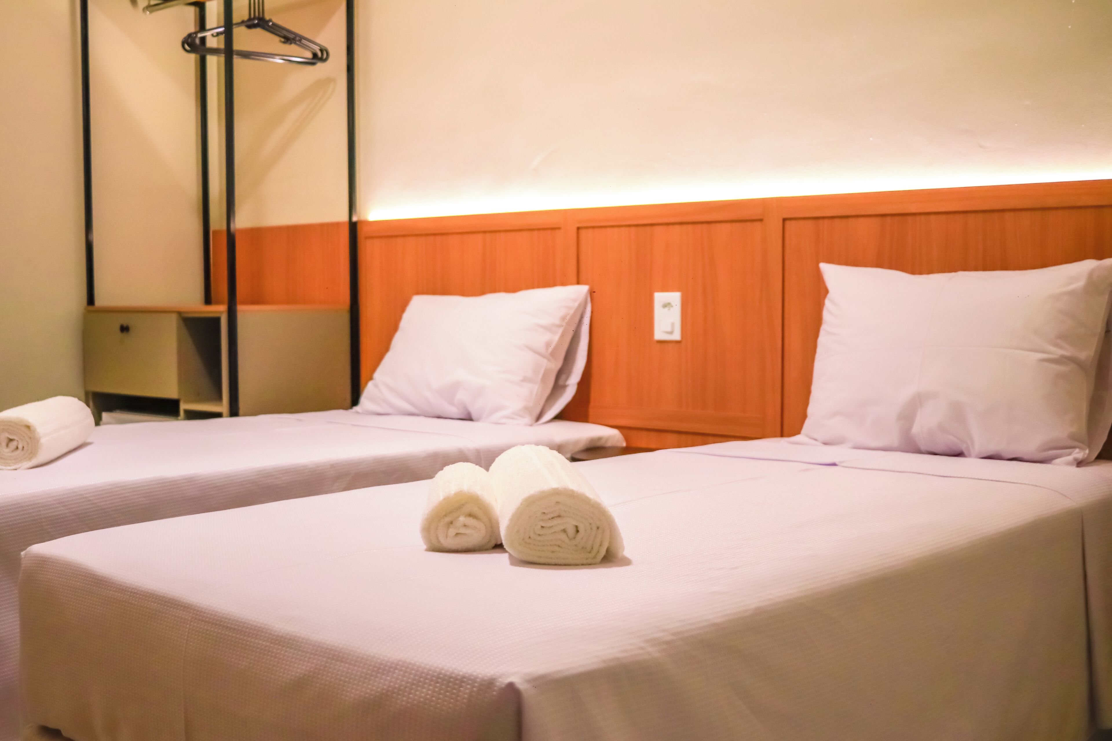Standard Twin Room, 2 Single Beds | Free WiFi, bed sheets