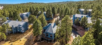 Magical Mountain Hideaway - Beautifully Remodeled Lower Level 3BD/2BA Condo