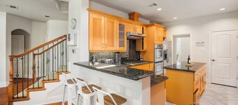 Sprawling 7 Bedroom Home w/ Gamerooms