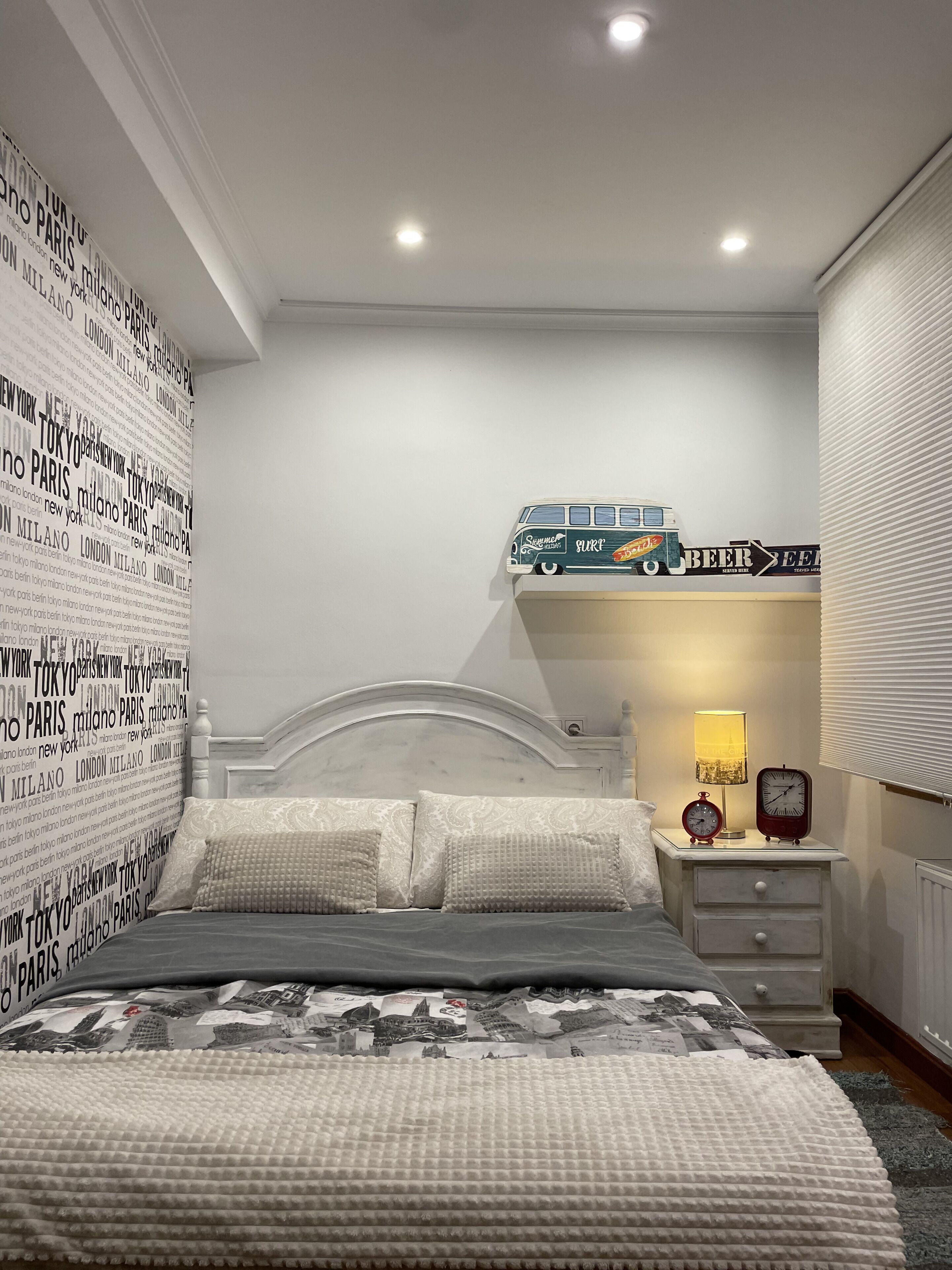 3 bedrooms, iron/ironing board, travel crib, WiFi