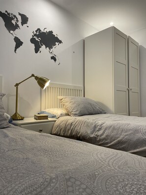 3 chambres, fer et planche à repasser, Wi-Fi