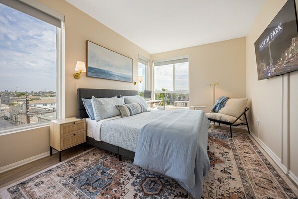 2 bedrooms, desk, iron/ironing board, travel crib