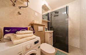 Shower, hair dryer - Awesome apartment in Korcula with WiFi (Korcula)