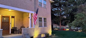 The Vinson House
Historic 5 bedroom 2 bath ranch house