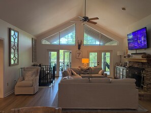 Smart TV, DVD player, ping pong, books