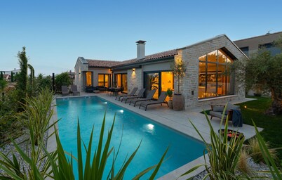 Beautiful home in Tar