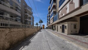 Property grounds - Apt w/ Balcony - Seafront in Meia Praia Ceo0104 (Itapema)