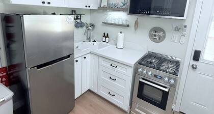 Modern Suite • Kitchen • Fireplace • Private Entry
