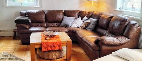 Télévision, livres, chaßne hi-fi