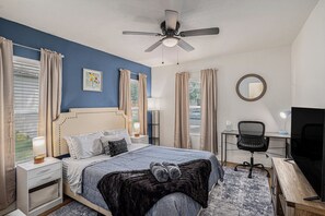 3 chambres, bureau, fer et planche à repasser, Wi-Fi gratuit